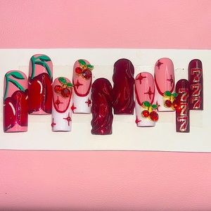 🍒🎲CHERRY RED CASINO PRESS ON NAILS🍒🎲